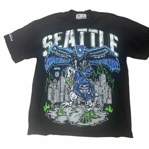 Seattle Skyline Graphic Tee - Black